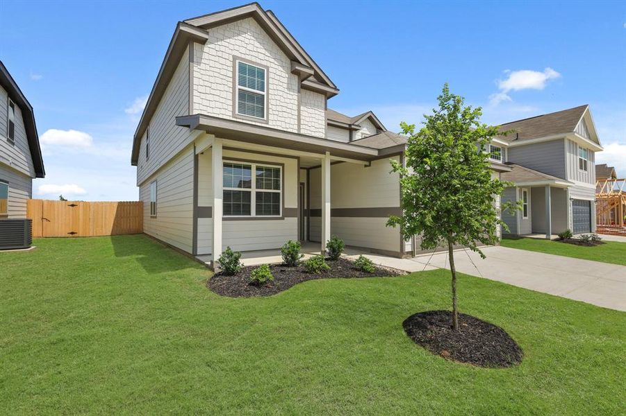 Front exterior of a new home in Sycamore Landing, Fort Worth, TX, highlighting curb appeal (Image 2). Front exterior of a new home in Sycamore Landing, Fort Worth, TX, highlighting curb appeal (Image 2).