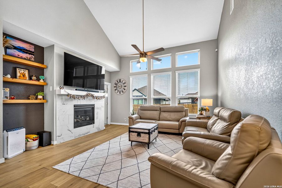 Furnished interior view inside a new home in Meyer Ranch, New Braunfels (Image 17).