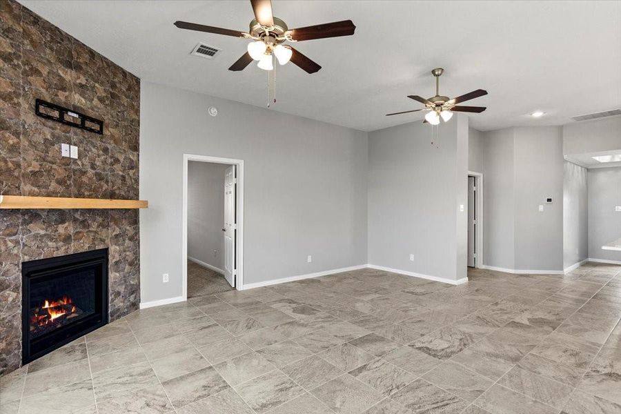 Spacious, unfurnished interior of a new home in , League City (Image 31). Spacious, unfurnished interior of a new home in , League City (Image 31).