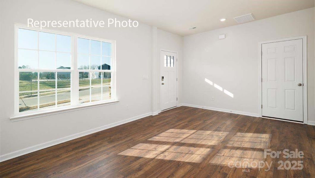 Spacious, unfurnished interior of a new home in Brinkley Ridge, Kings Mountain (Image 16).