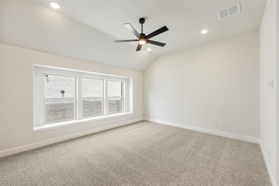 Spacious, unfurnished interior of a new home in Painted Tree Woodland District 50, McKinney (Image 30). Spacious, unfurnished interior of a new home in Painted Tree Woodland District 50, McKinney (Image 30).