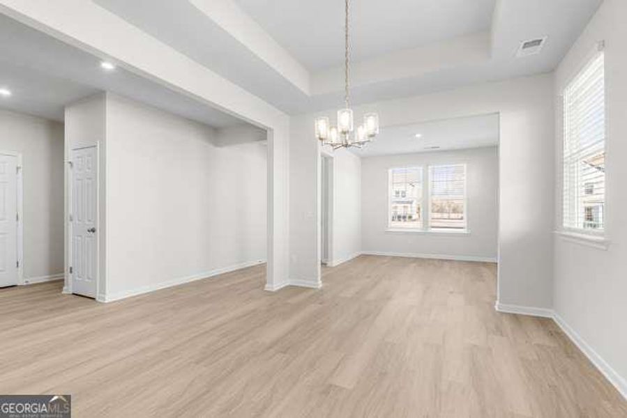 Spacious, unfurnished interior of a new home in Wehunt Meadows, Hoschton (Image 22).