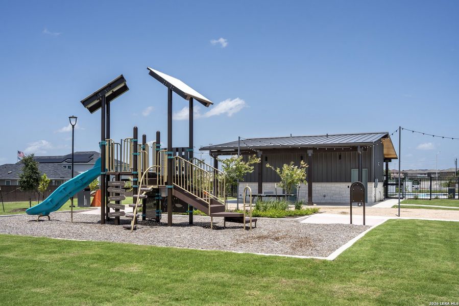 Community amenities in Legend Heights, New Braunfels (Image 4).