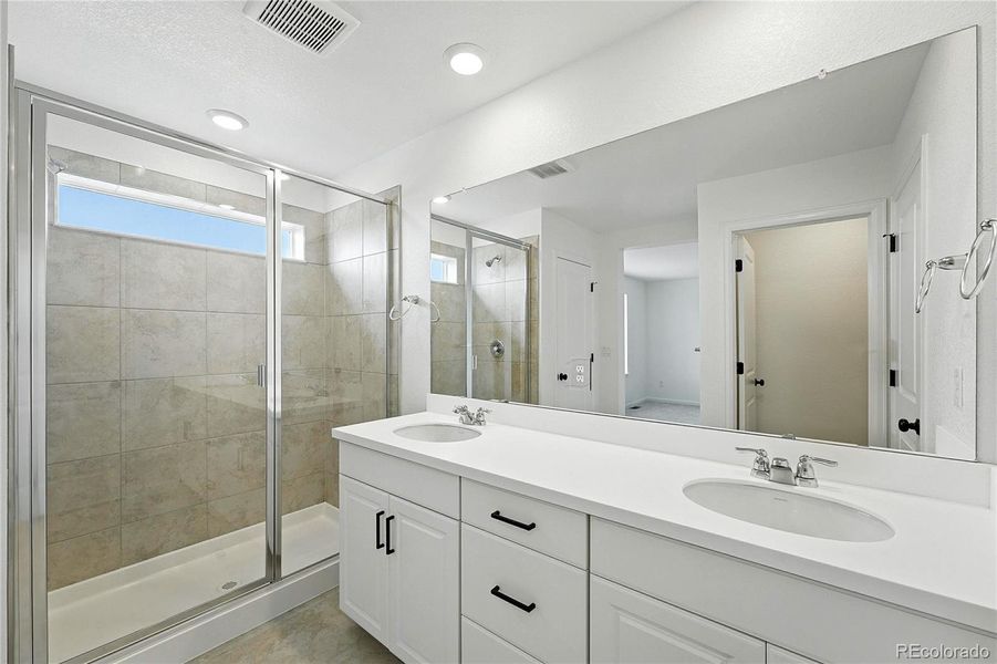 39712 Penn Road ~ Ready Now!