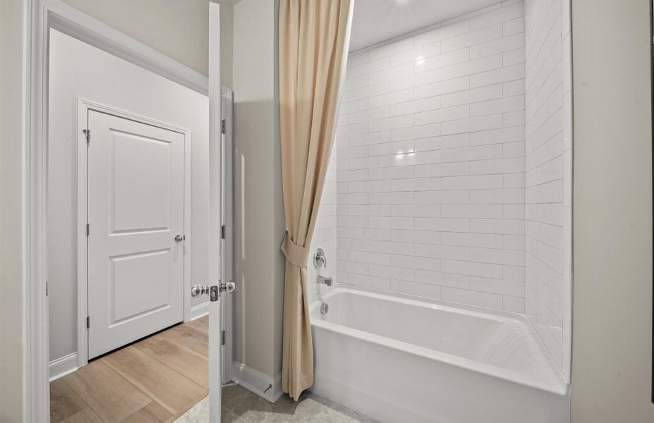 Image 33 representing the Valen by Pulte Homes in Fox Hollow, Spartanburg, SC.