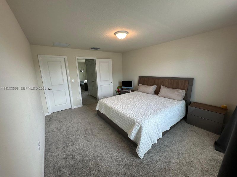 Furnished interior view inside a new home in , Lauderdale Lakes (Image 17).