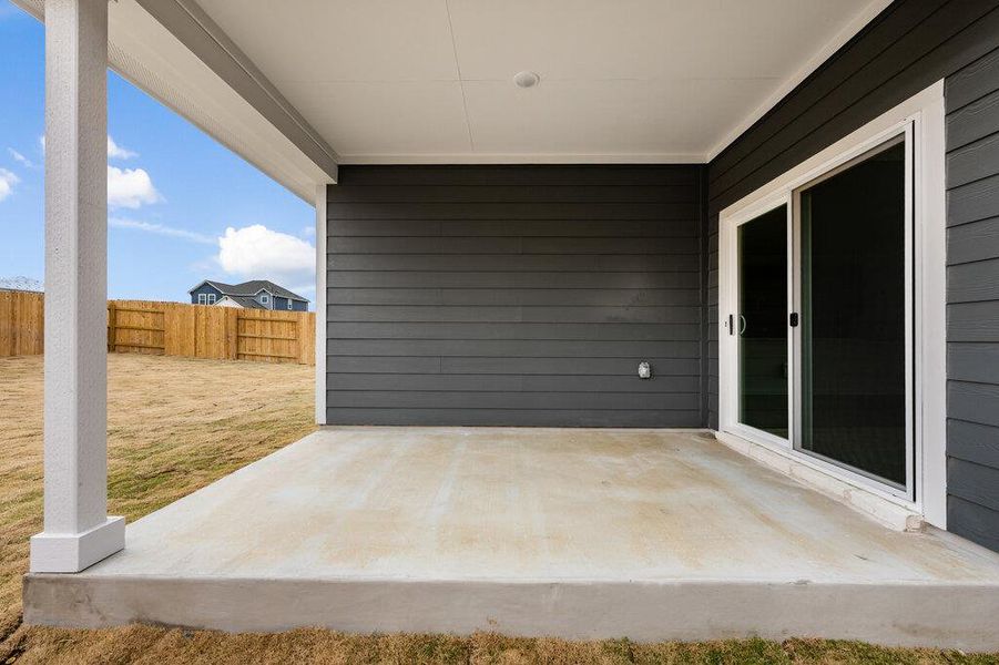 Exterior details and patio area of a home in Patterson Ranch, Georgetown (Image 22).