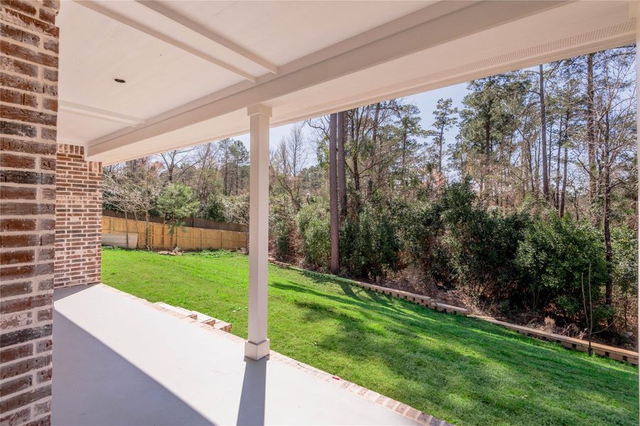 Exterior details and patio area of a home in , Nacogdoches (Image 27).