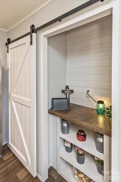 Close-up of interior finishes inside a home in , Weaverville (Image 20). Close-up of interior finishes inside a home in , Weaverville (Image 20).