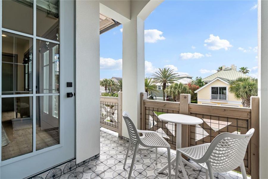 Exterior details and patio area of a home in , Palm Coast (Image 31).