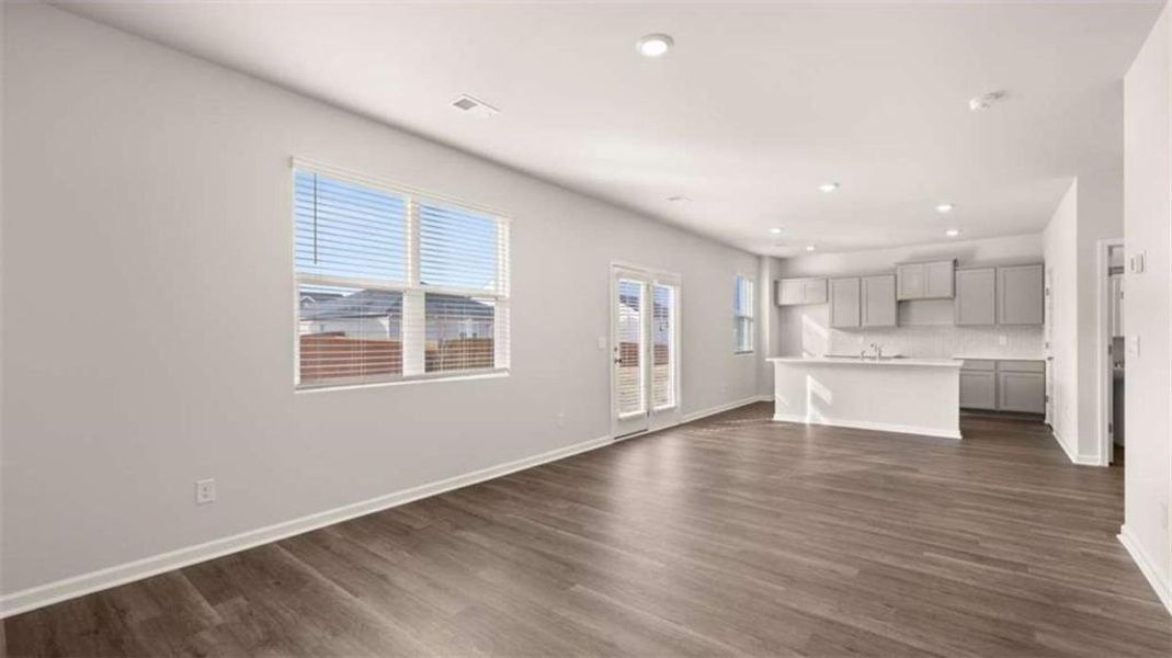 Spacious, unfurnished interior of a new home in , Locust Grove (Image 26).