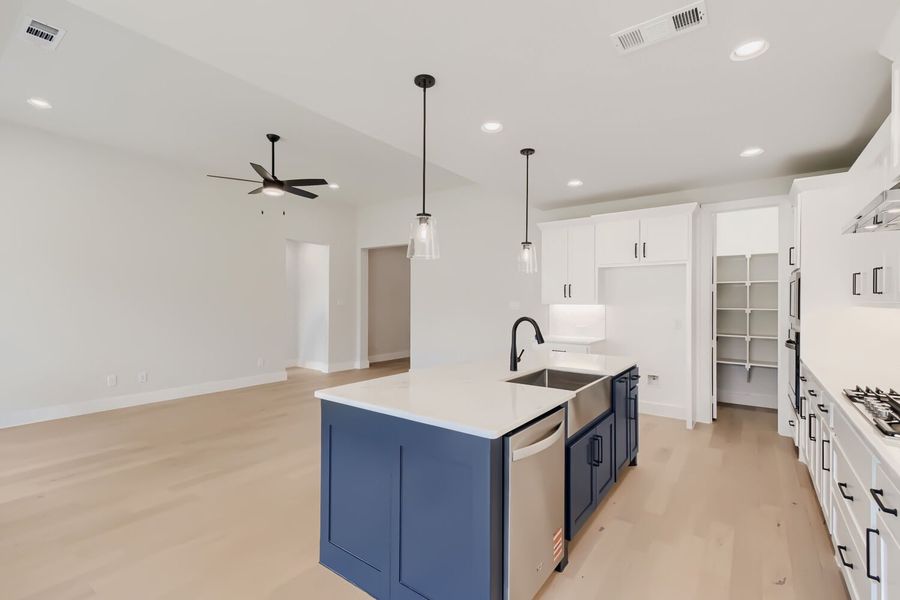 11729 Wildwood - Kitchen