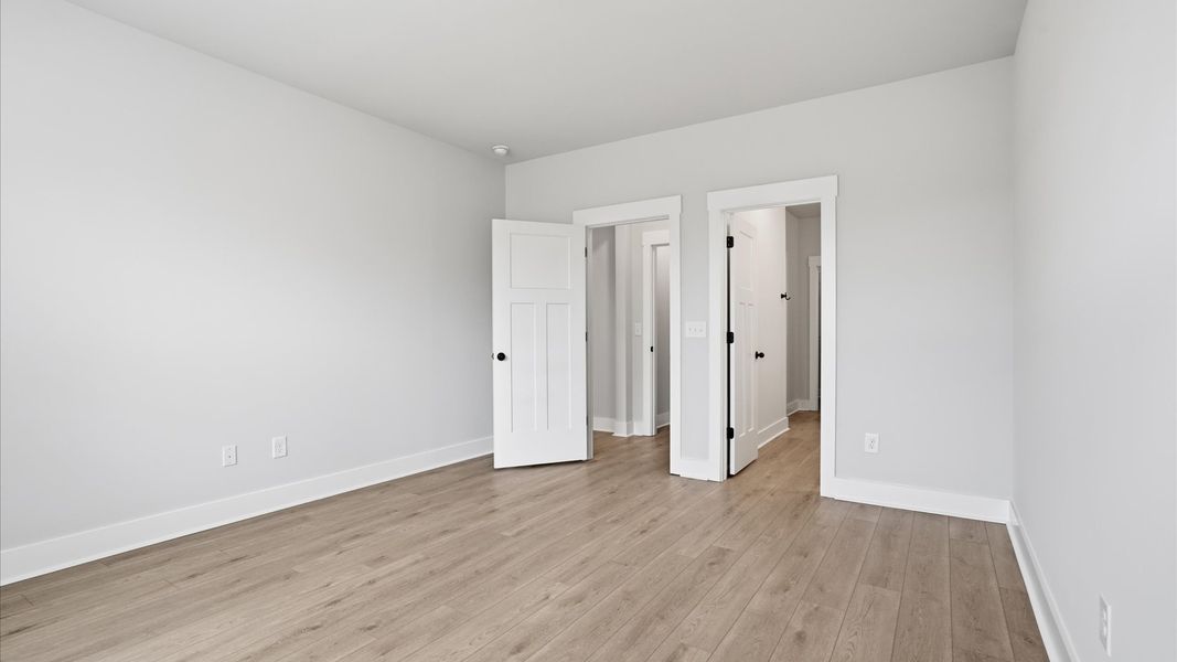 Elegant and functional primary suite in our reputable Silo Ridge community Elegant and functional primary suite in our reputable Silo Ridge community