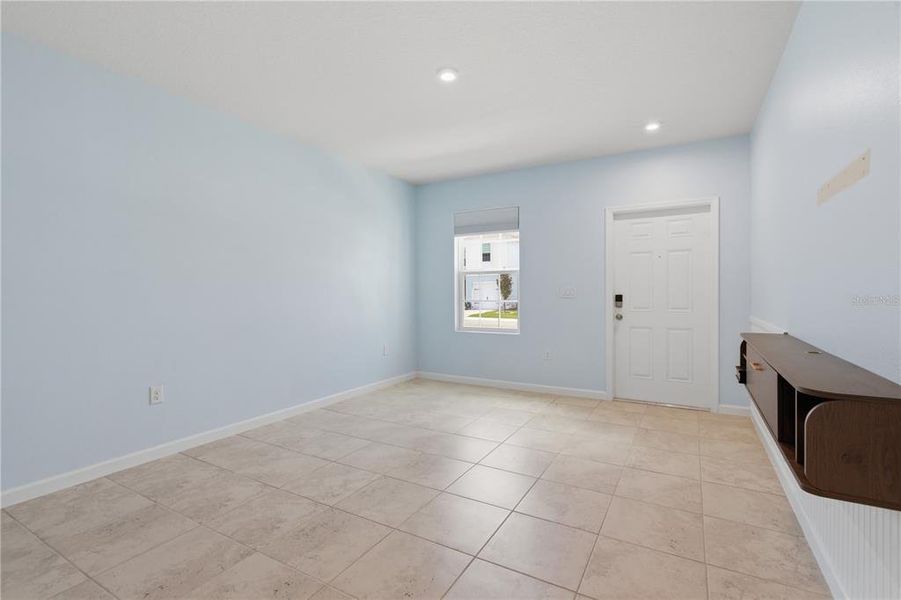Spacious, unfurnished interior of a new home in , New Port Richey (Image 23).