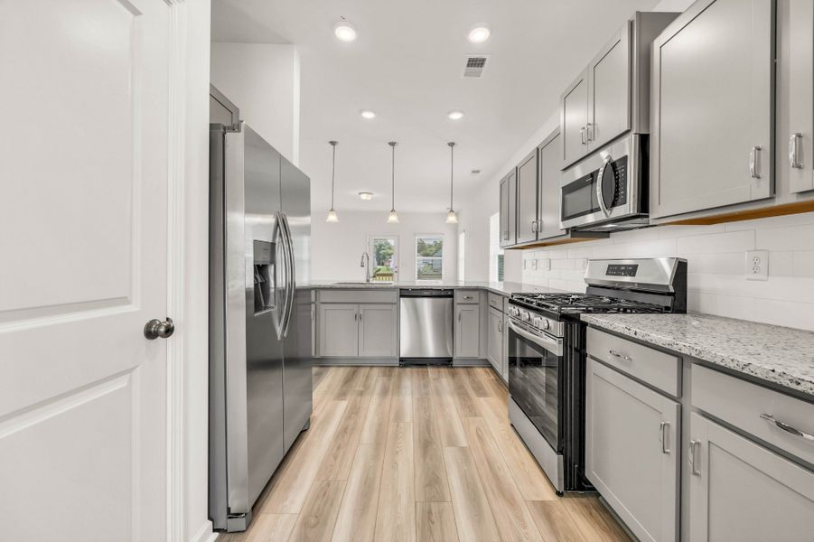 Furnished interior view inside a new home in The Oaks, Clarksville (Image 5). Furnished interior view inside a new home in The Oaks, Clarksville (Image 5).