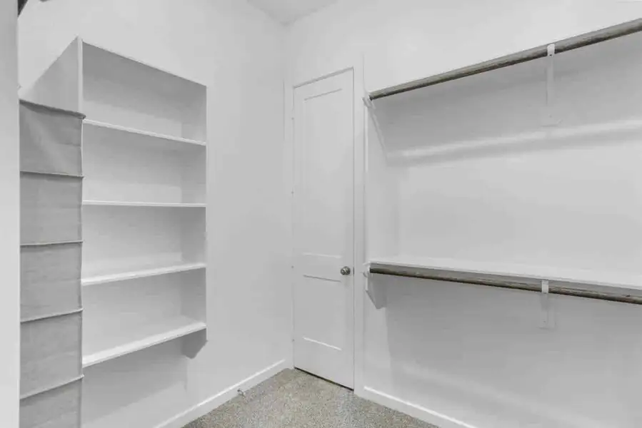 Spacious, unfurnished interior of a new home in Sienna, Missouri City (Image 20). Spacious, unfurnished interior of a new home in Sienna, Missouri City (Image 20).