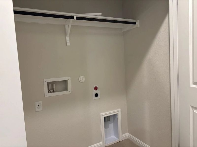 Spacious, unfurnished interior of a new home in La Cima, San Marcos (Image 15).