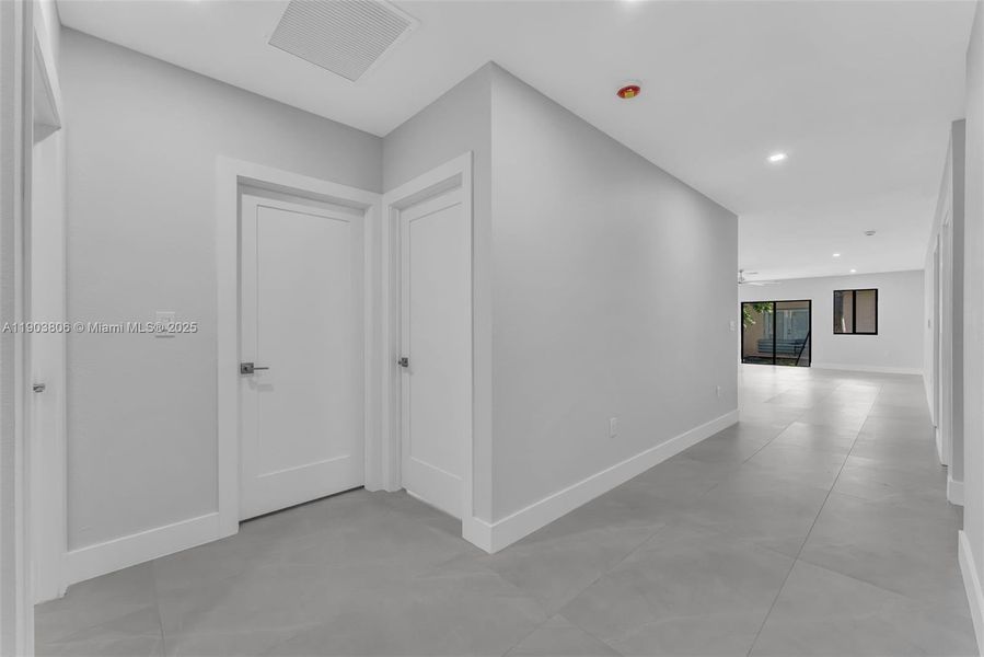 Spacious, unfurnished interior of a new home in , Dania Beach (Image 19). Spacious, unfurnished interior of a new home in , Dania Beach (Image 19).