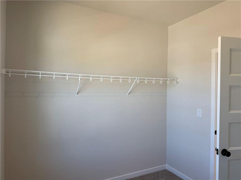 Spacious, unfurnished interior of a new home in Rosewood Lake Estates, Hoschton (Image 31).