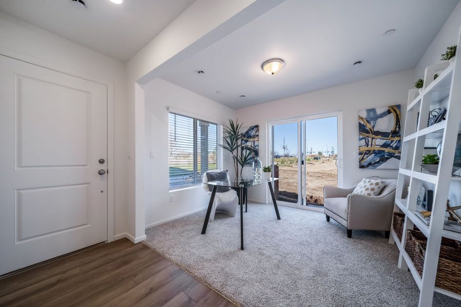 Furnished interior view inside a new home in Thompson River Ranch, Johnstown (Image 22).