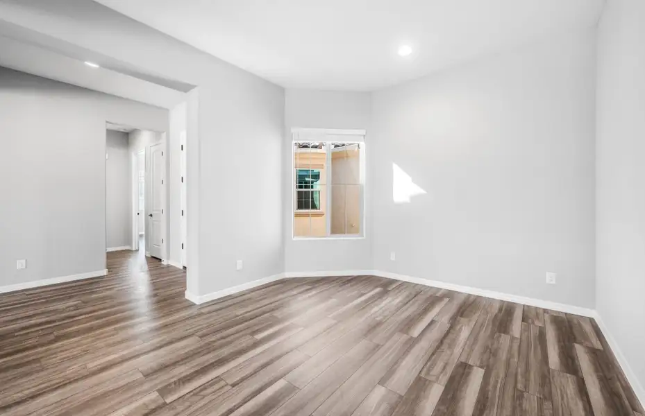 Spacious, unfurnished interior of a new home in Sun City Anthem at Merrill Ranch, Florence (Image 22). Spacious, unfurnished interior of a new home in Sun City Anthem at Merrill Ranch, Florence (Image 22).