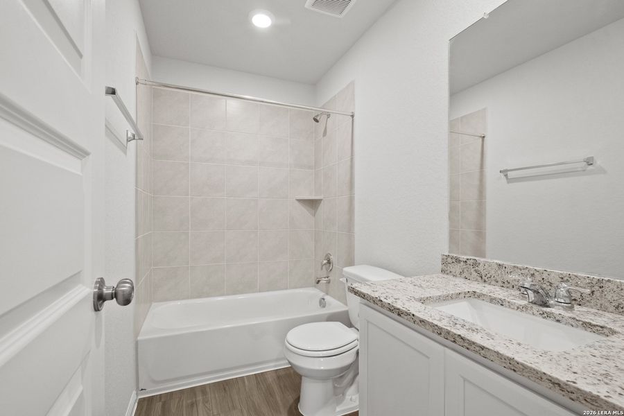 Furnished interior view inside a new home in Cinco Lakes, San Antonio (Image 12). Furnished interior view inside a new home in Cinco Lakes, San Antonio (Image 12).