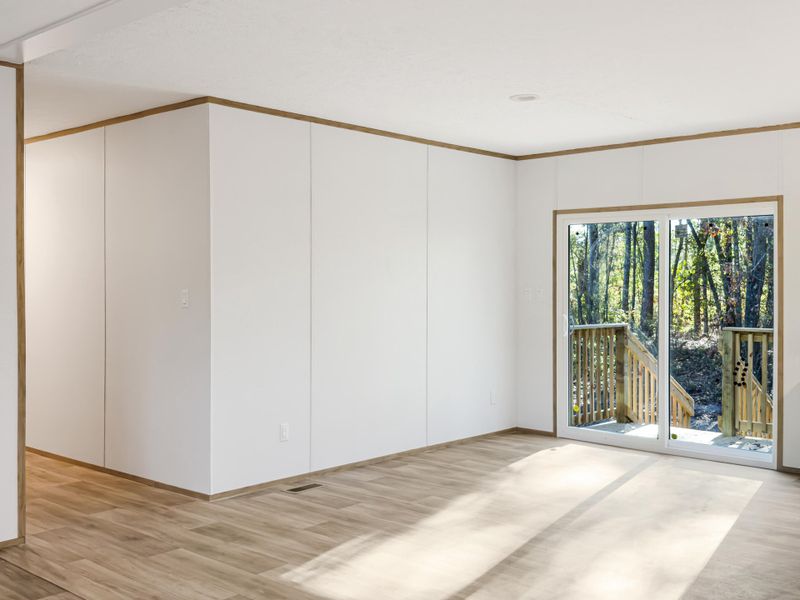 Spacious, unfurnished interior of a new home in , Round O (Image 16).
