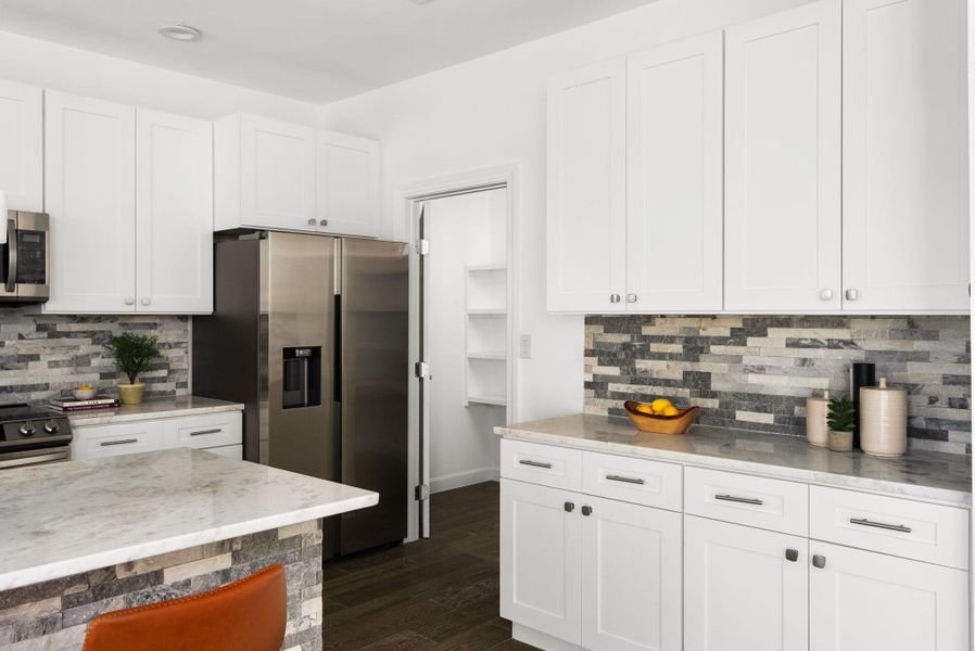 Furnished interior view inside a new home in , Canyon Lake (Image 5).
