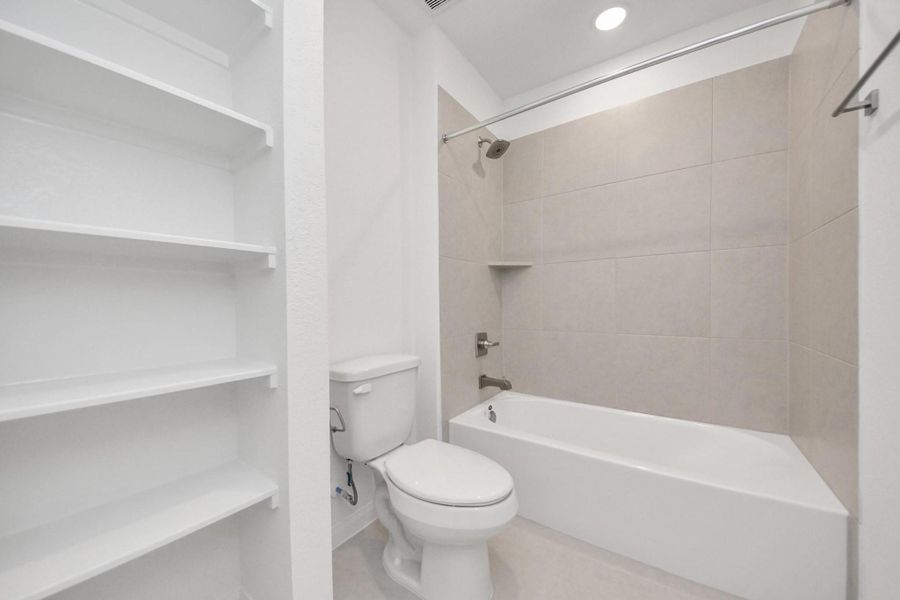 Furnished interior view inside a new home in Elyson, Katy (Image 12).