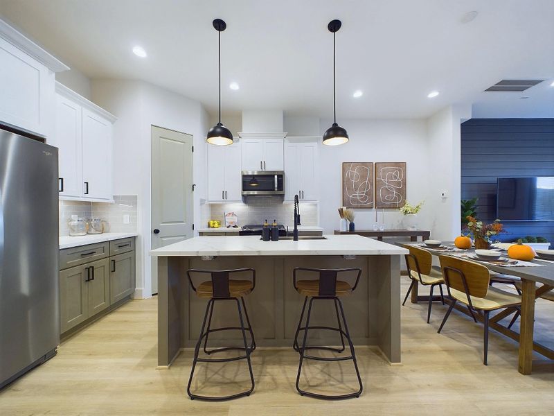 Photos reflect other build with same floor plan, different finishes by the same builder. Photos reflect other build with same floor plan, different finishes by the same builder.