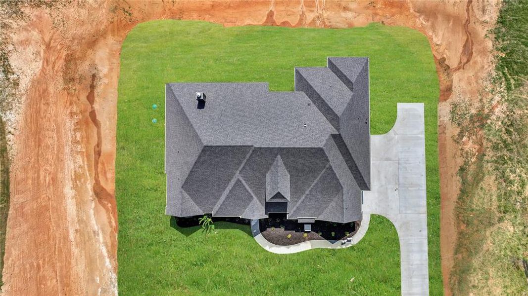 Image 37 of a home in .