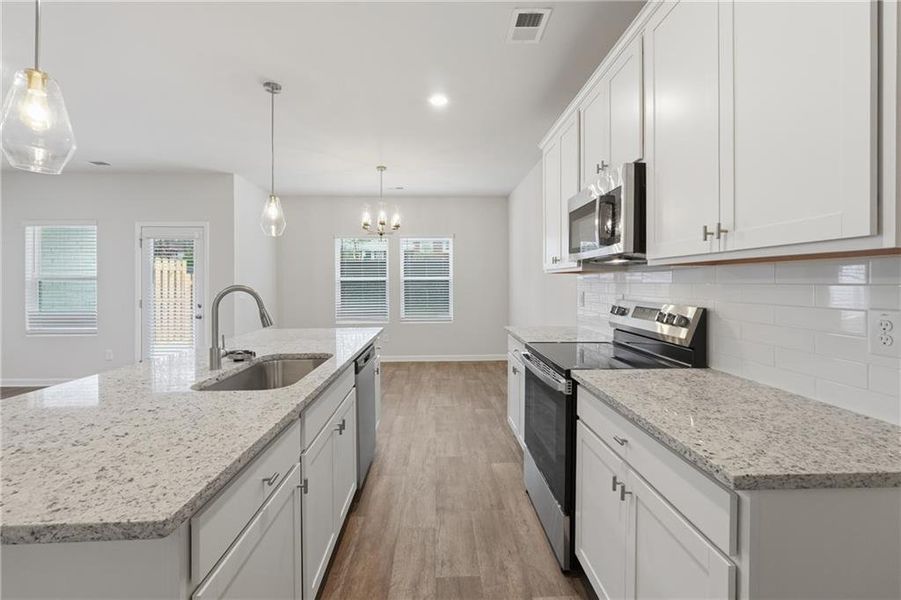 Furnished interior view inside a new home in Concord Oaks, Powder Springs (Image 5).
