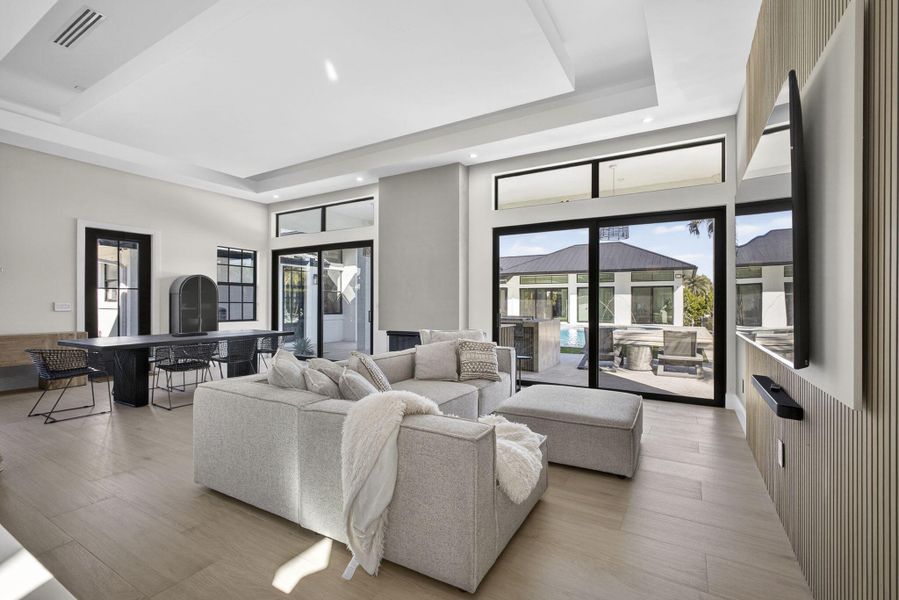 98-web-or-mls-BS1A4500