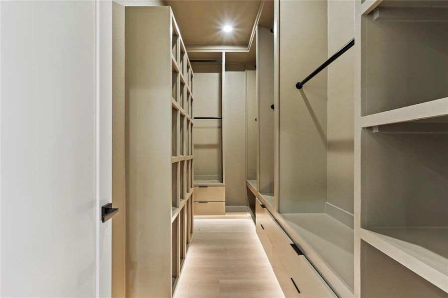 Image 23 of a home in .