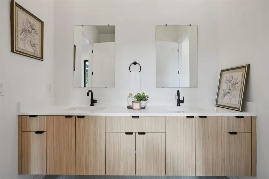 Furnished interior view inside a new home in , Austin (Image 11). Furnished interior view inside a new home in , Austin (Image 11).