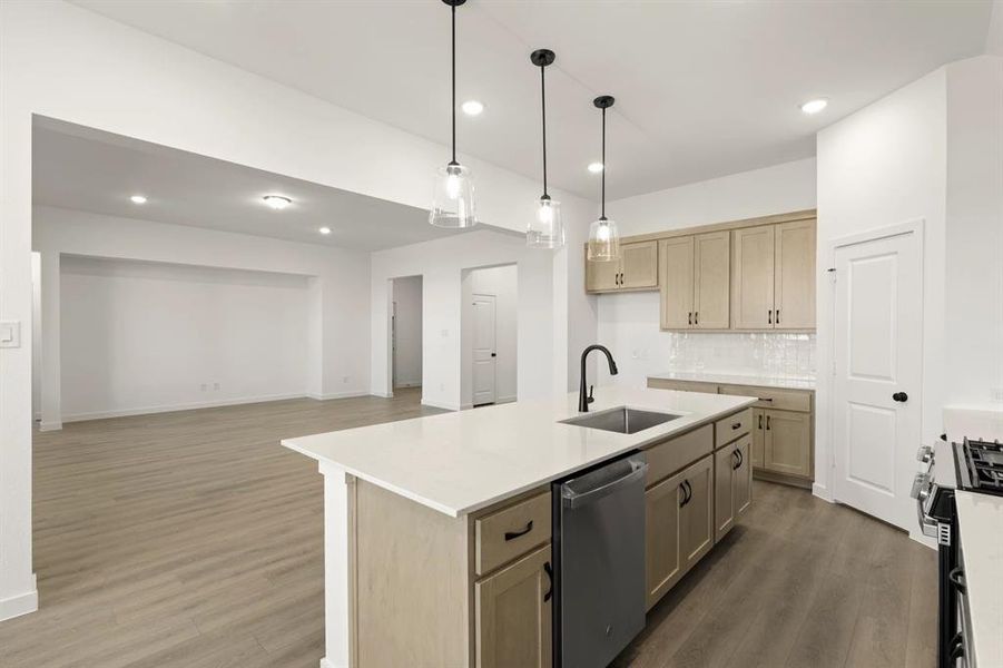 Kitchen Featuring the Artisan Collection Kitchen Featuring the Artisan Collection