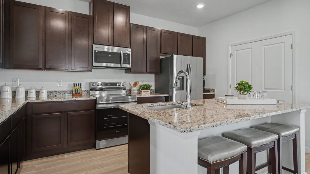 Representative furnished interior of a home built from the Sheffield by Maronda Homes in Royal Highlands, Brooksville (Image 9).