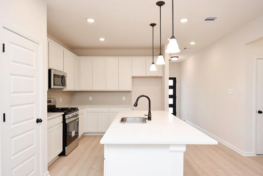 Furnished interior view inside a new home in Fulshear Lakes, Fulshear (Image 7).