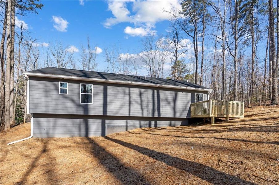 Exterior details and patio area of a home in , Martin (Image 21).