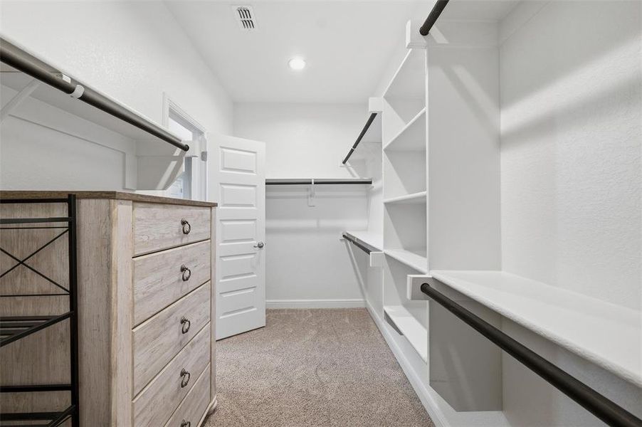 Furnished interior view inside a new home in , Cleburne (Image 18).
