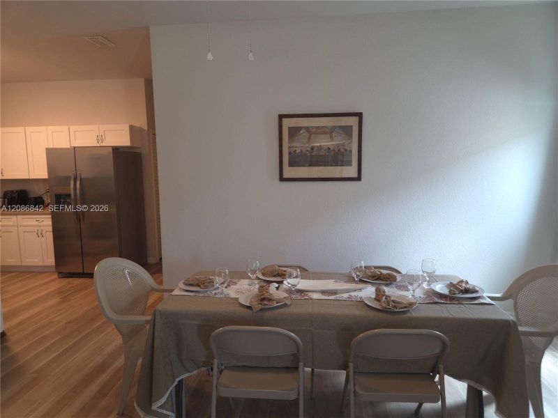 Furnished interior view inside a new home in , Sebring (Image 38).