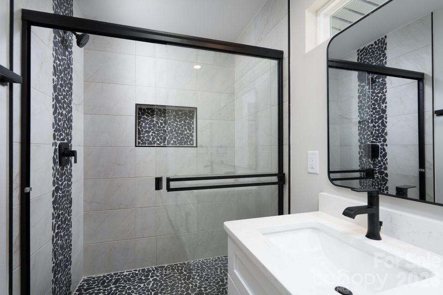 Furnished interior view inside a new home in , Kannapolis (Image 5).