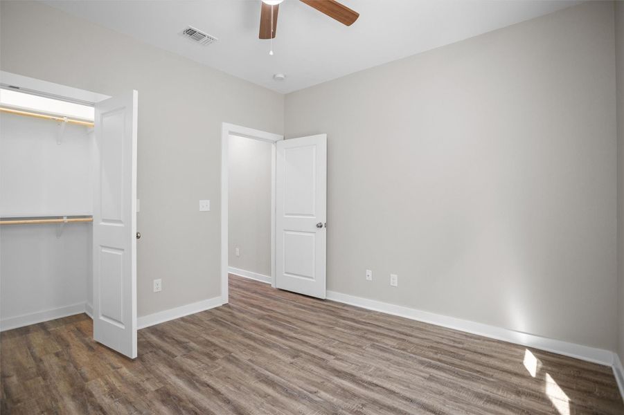 Spacious, unfurnished interior of a new home in , Lufkin (Image 18). Spacious, unfurnished interior of a new home in , Lufkin (Image 18).