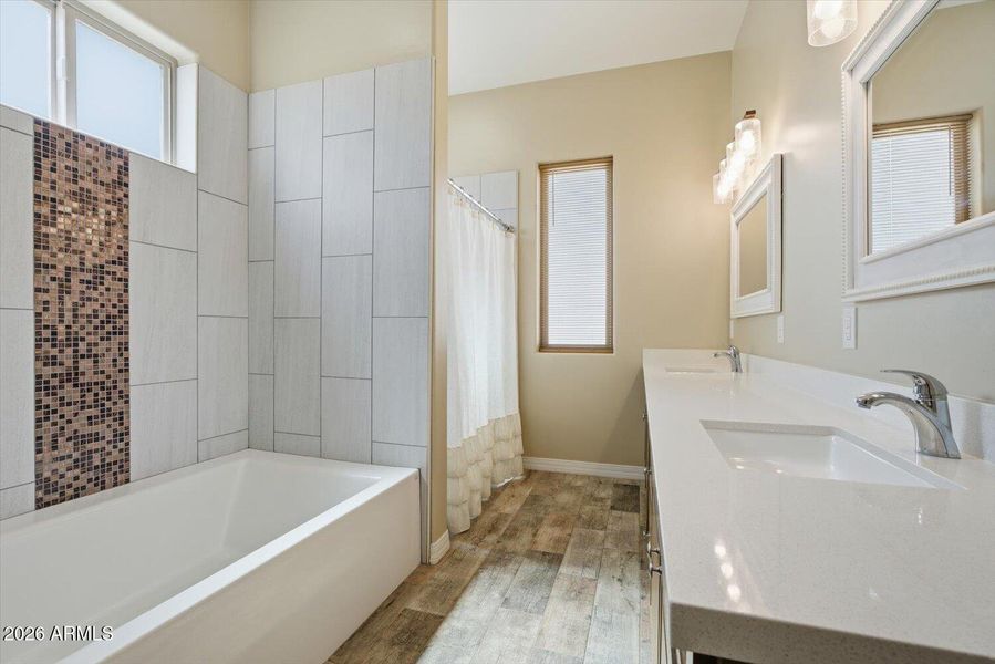 23-MasterBath_8 23-MasterBath_8