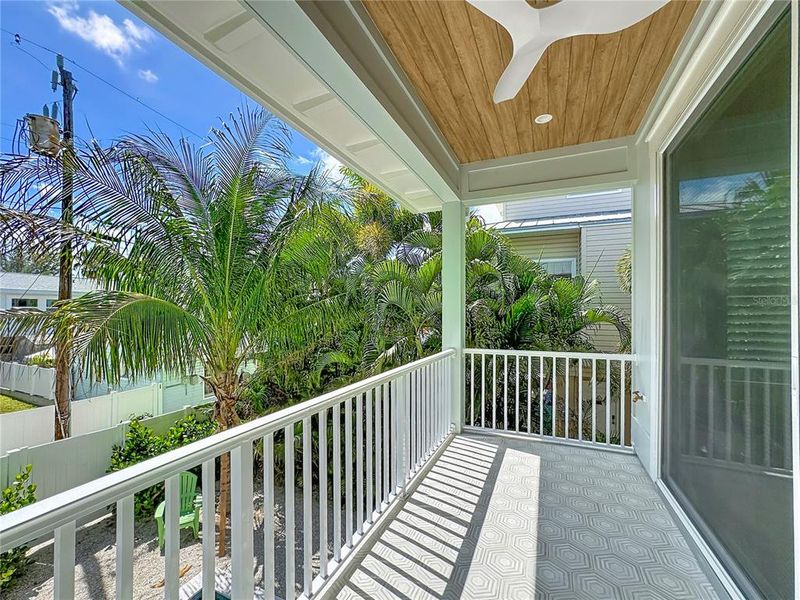 Exterior details and patio area of a home in , Bradenton Beach (Image 41).