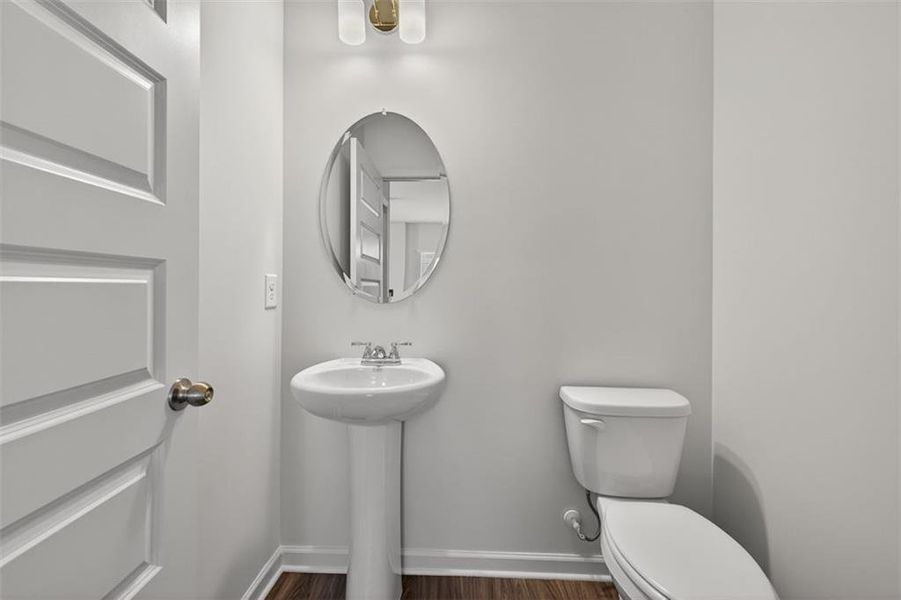 Furnished interior view inside a new home in Garrett Preserve, Douglasville (Image 7).