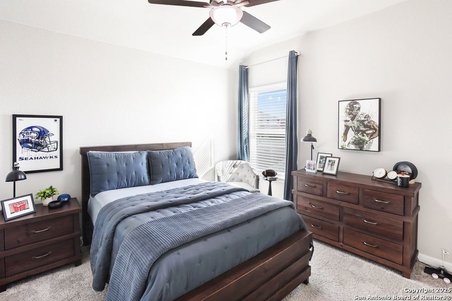 Furnished interior view inside a new home in Buffalo Crossing, Cibolo (Image 10).