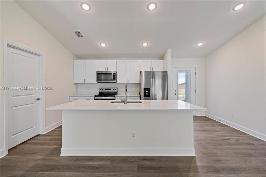 Image 45 of a home in Cape Coral. Image 45 of a home in Cape Coral.