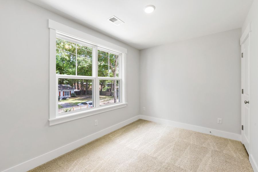 Spacious, unfurnished interior of a new home in , Charleston (Image 53).