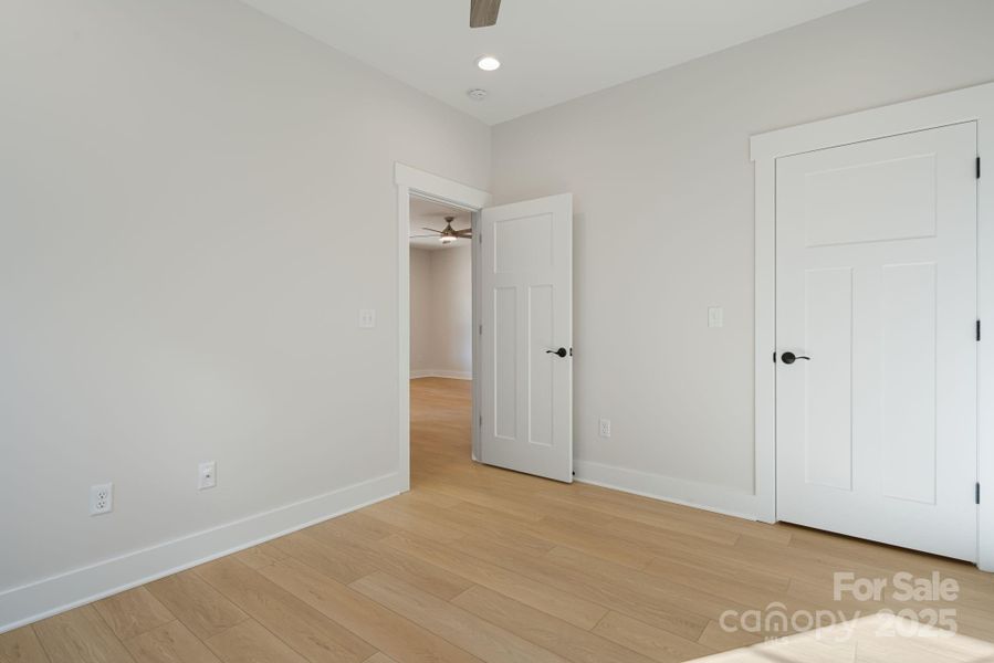 Spacious, unfurnished interior of a new home in , Weaverville (Image 21).